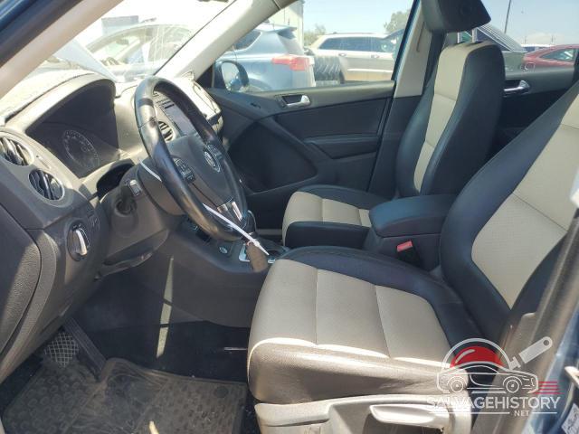 WVGBV7AX0HK031579 2017 VOLKSWAGEN TIGUAN photo no. 7