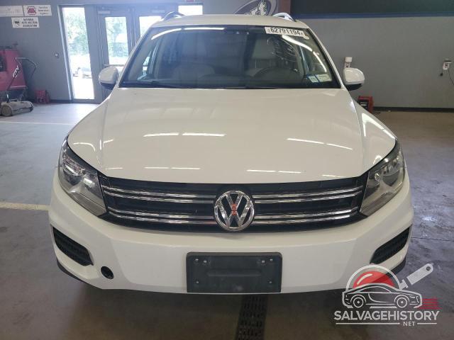 WVGBV7AX1HK005931 2017 VOLKSWAGEN TIGUAN photo no. 5