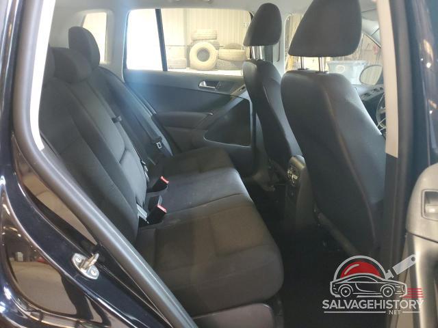 WVGBV7AX9JK005049 2018 VOLKSWAGEN TIGUAN LIM photo no. 11