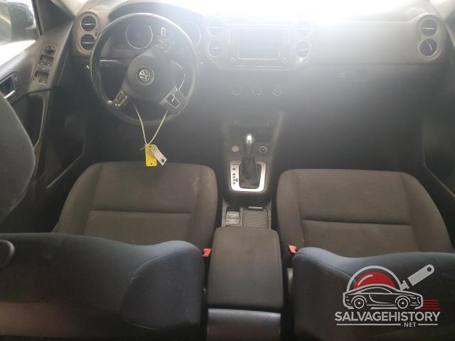 WVGBV7AX9JK005049 2018 VOLKSWAGEN TIGUAN LIM photo no. 8