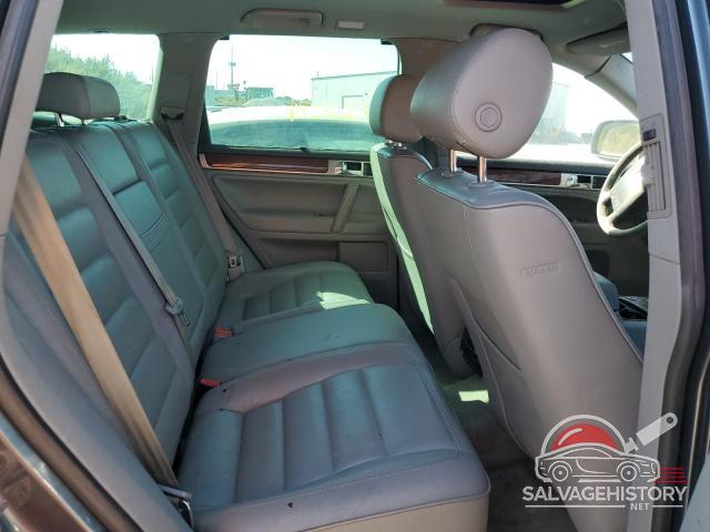 WVGCM77L14D084897 2004 VOLKSWAGEN TOUAREG photo no. 10