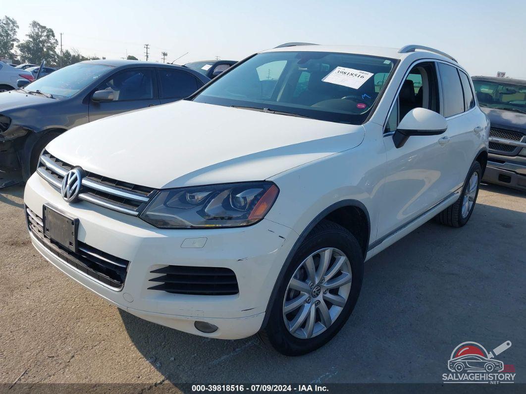 WVGFF9BP3BD006356 2011 VOLKSWAGEN TOUAREG photo no. 2