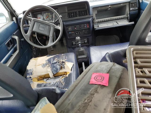 YV1AX8857F1606116 1985 VOLVO 245 photo no. 8