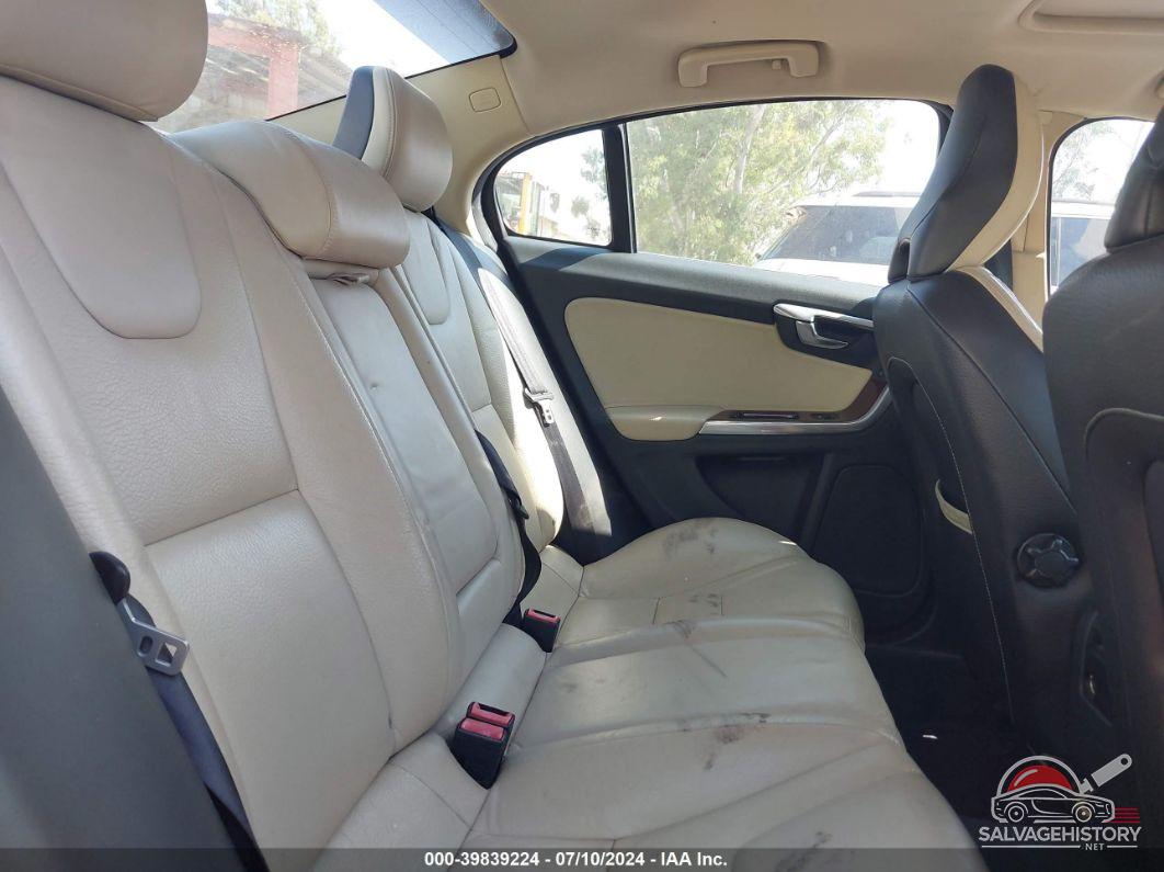 YV1622FS1C2040924 2012 VOLVO S60 photo no. 8