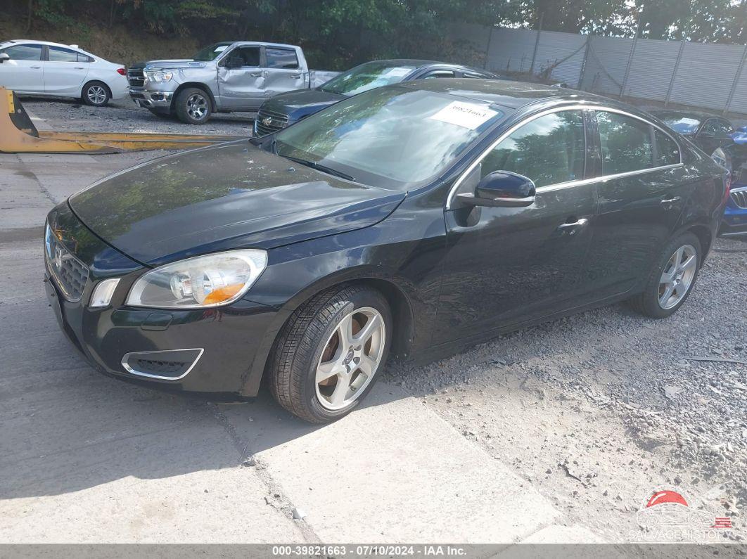 YV1622FS8C2053301 2012 VOLVO S60 photo no. 2