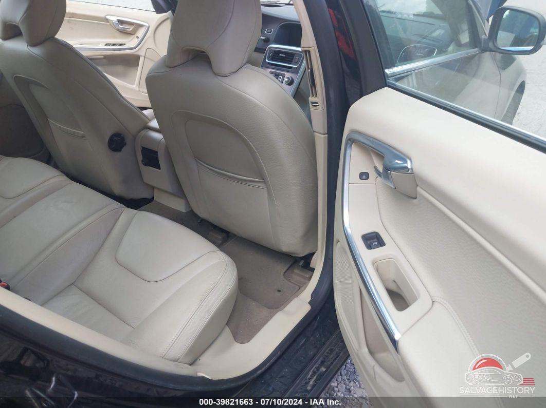 YV1622FS8C2053301 2012 VOLVO S60 photo no. 8