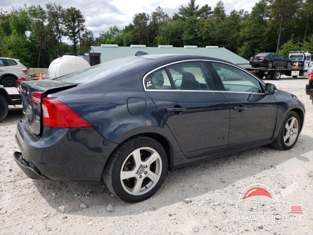 YV1612FH9D2178347 2013 VOLVO S60 photo no. 3