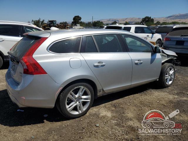 YV1612SDXF1208709 2015 VOLVO V60 photo no. 3
