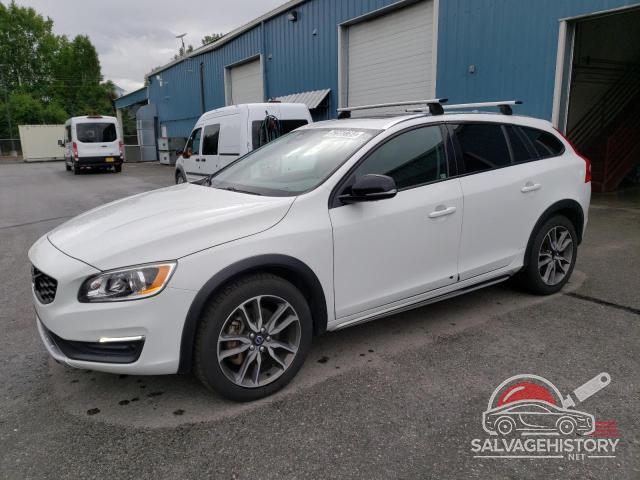 YV4612HK4G1003350 2016 VOLVO V60 photo no. 11