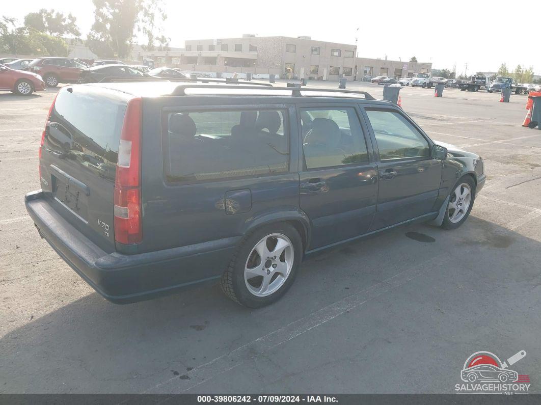 YV1LW5346W2370769 1998 VOLVO V70 photo no. 4