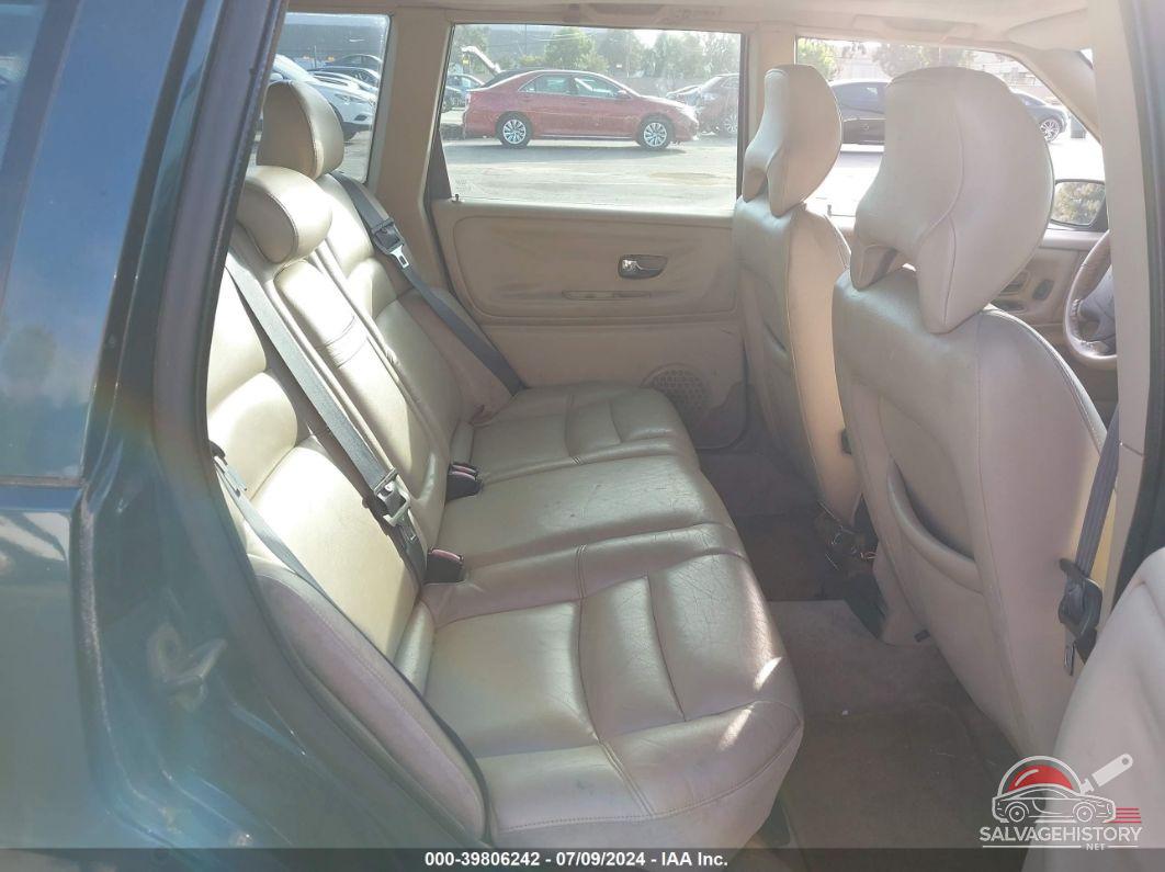 YV1LW5346W2370769 1998 VOLVO V70 photo no. 8