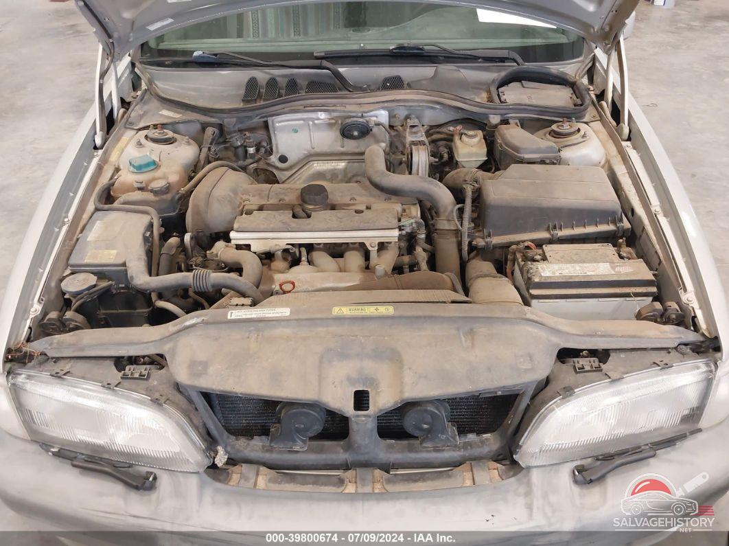 YV1LZ56DXY2725299 2000 VOLVO V70 photo no. 10