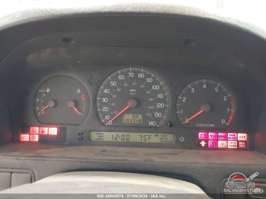 YV1LZ56DXY2725299 2000 VOLVO V70 photo no. 7