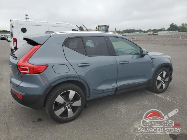 YV4162UK2M2409134 2021 VOLVO XC40 photo no. 3