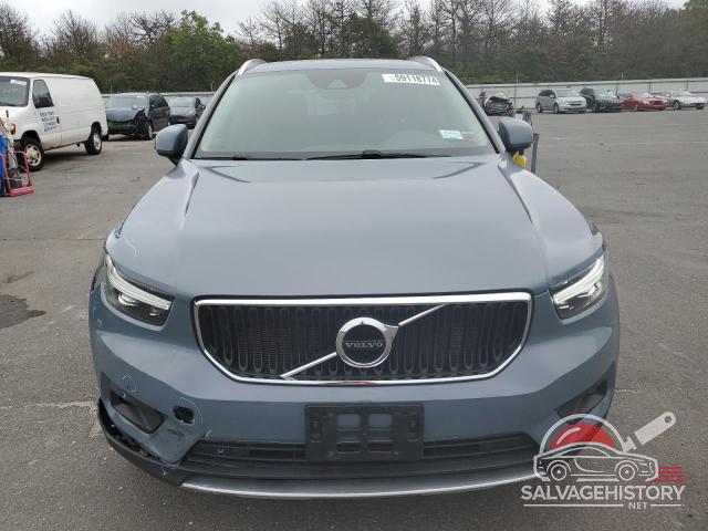 YV4162UK2M2409134 2021 VOLVO XC40 photo no. 5