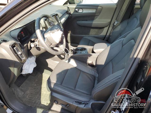 YV4L12UK9R2226795 2024 VOLVO XC40 CORE photo no. 7