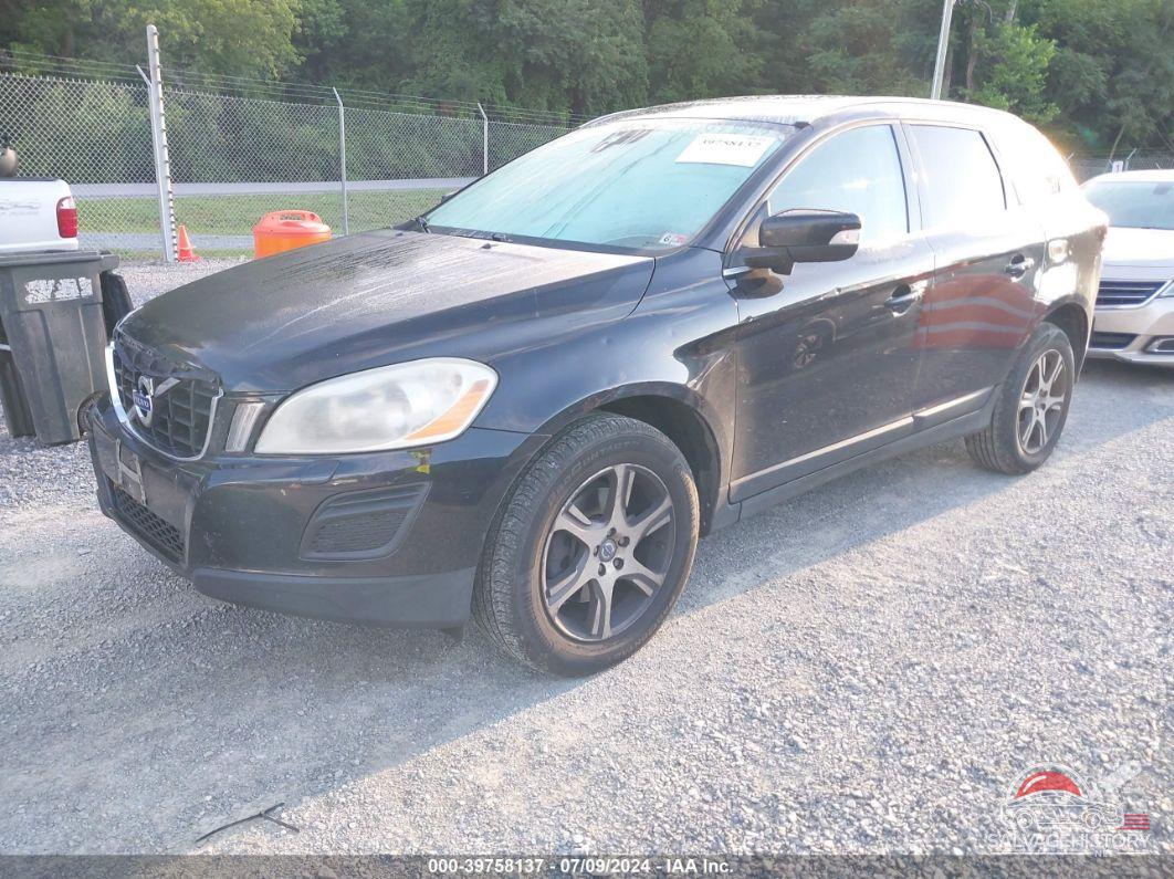 YV4902DZ8B2163060 2011 VOLVO XC60 photo no. 2