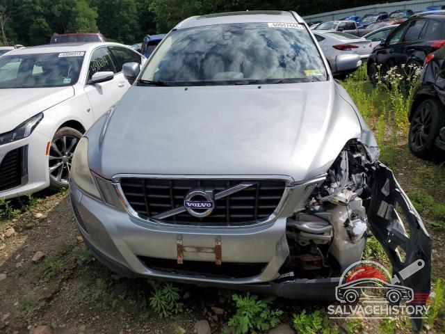 YV4940DZ6B2141907 2011 VOLVO XC60 photo no. 5