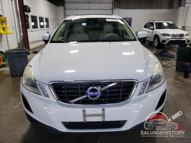 YV4902DZXD2375039 2013 VOLVO XC60 photo no. 5
