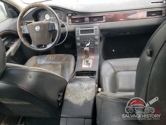 YV4BZ982481005455 2008 VOLVO XC70 photo no. 8