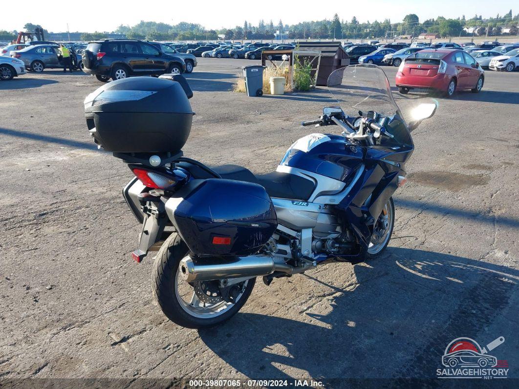 JYARP15E9CA008203 2012 YAMAHA FJR1300 photo no. 4