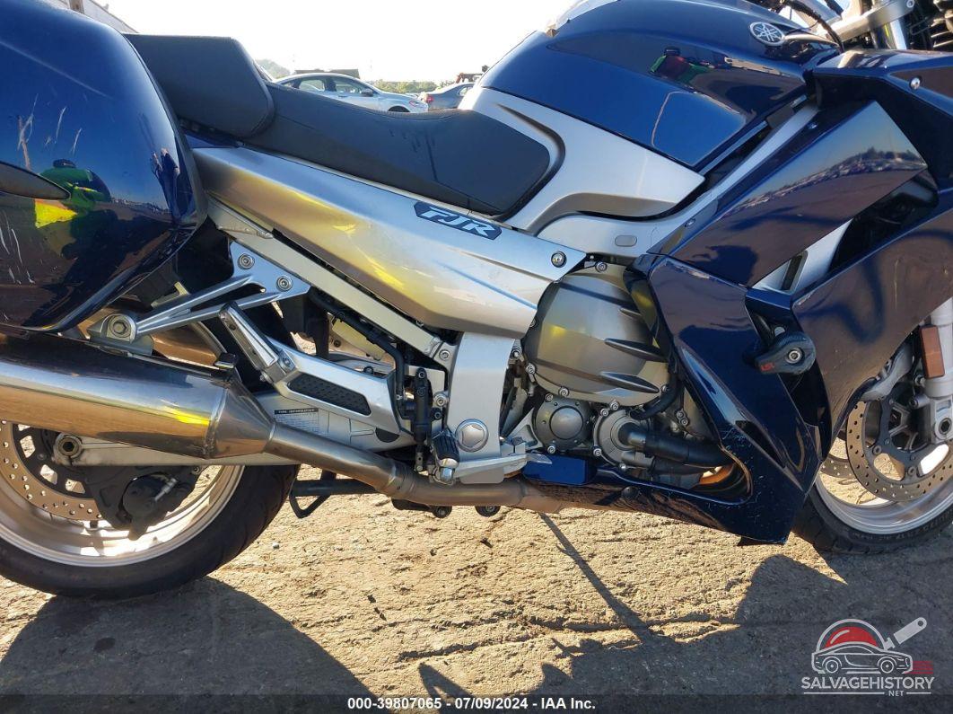 JYARP15E9CA008203 2012 YAMAHA FJR1300 photo no. 8