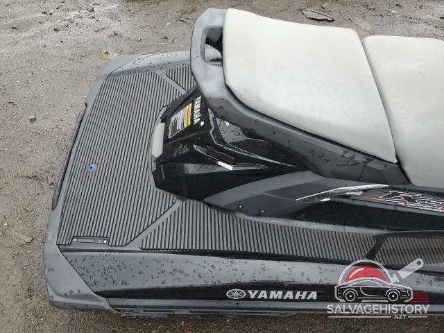 YAMA3984D212 2012 YAMAHA JETSKI photo no. 6