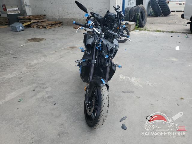 JYARN71E4PA005150 2023 YAMAHA MT09 photo no. 2