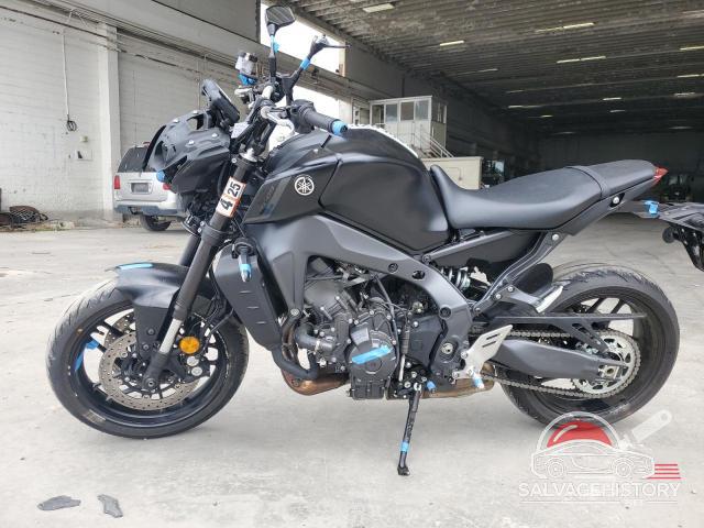 JYARN71E4PA005150 2023 YAMAHA MT09 photo no. 3