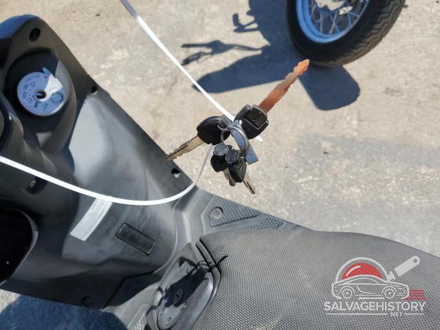 LPRSE48Y49A004064 2009 YAMAHA SCOOTER photo no. 8