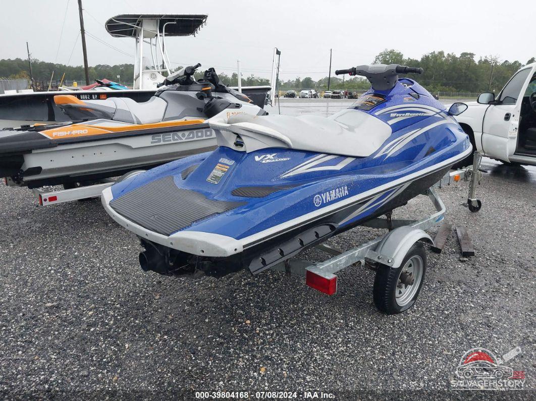 YAMA4118F707 2007 YAMAHA VX photo no. 4