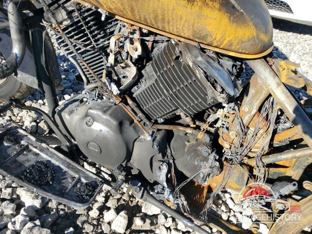 JYAVP11E41A017036 2001 YAMAHA XVS1100 photo no. 9