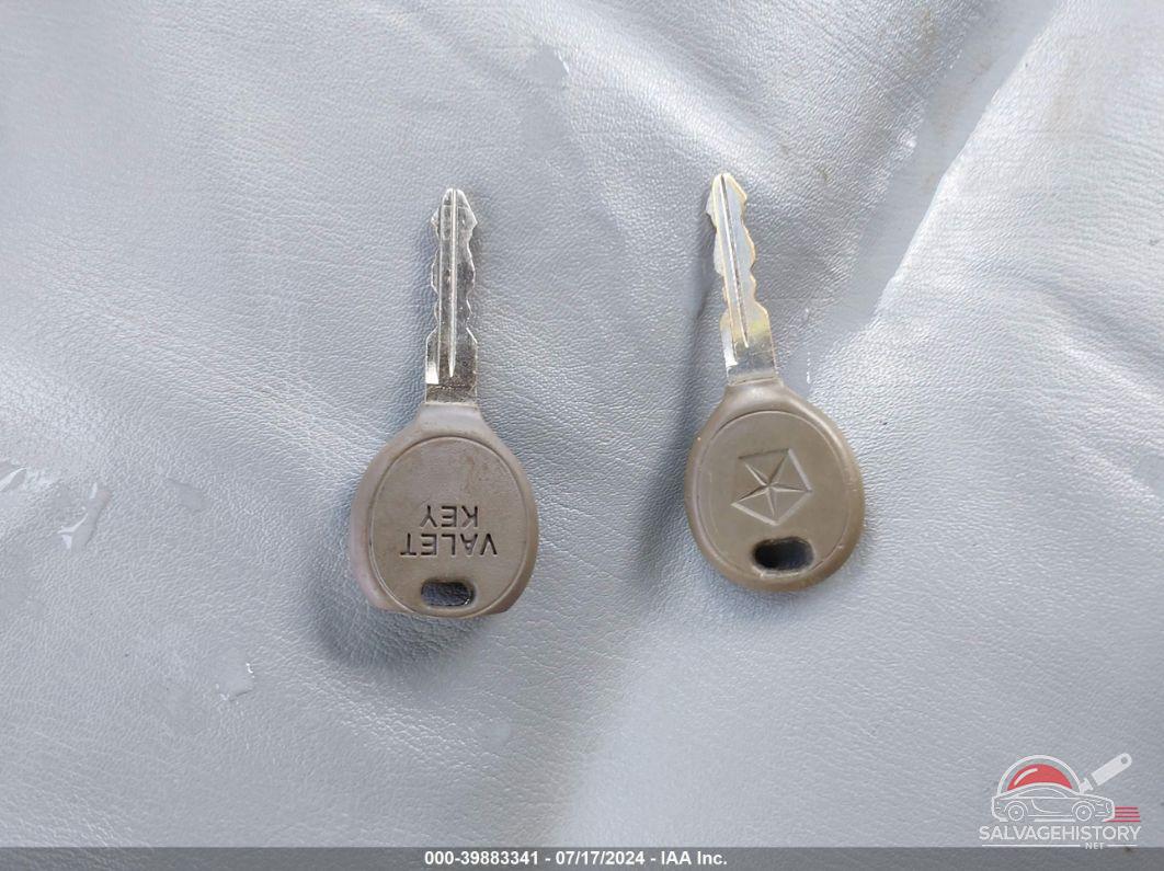 3C3EL55H3WT215090 1998 CHRYSLER SEBRING photo no. 11