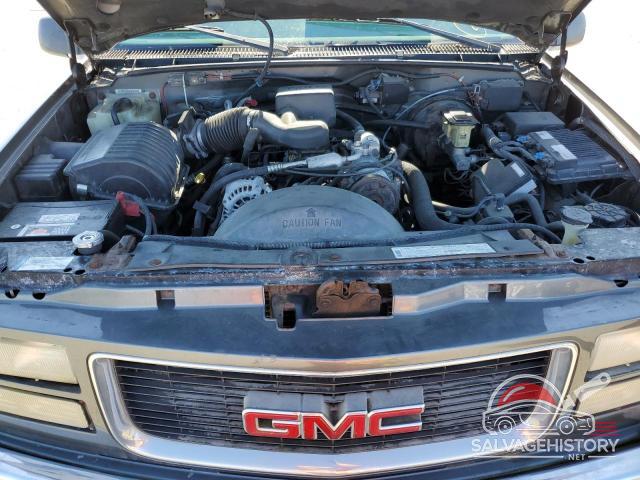 1GKFK16R2XJ809721 1999 GMC SUBURBAN photo no. 12