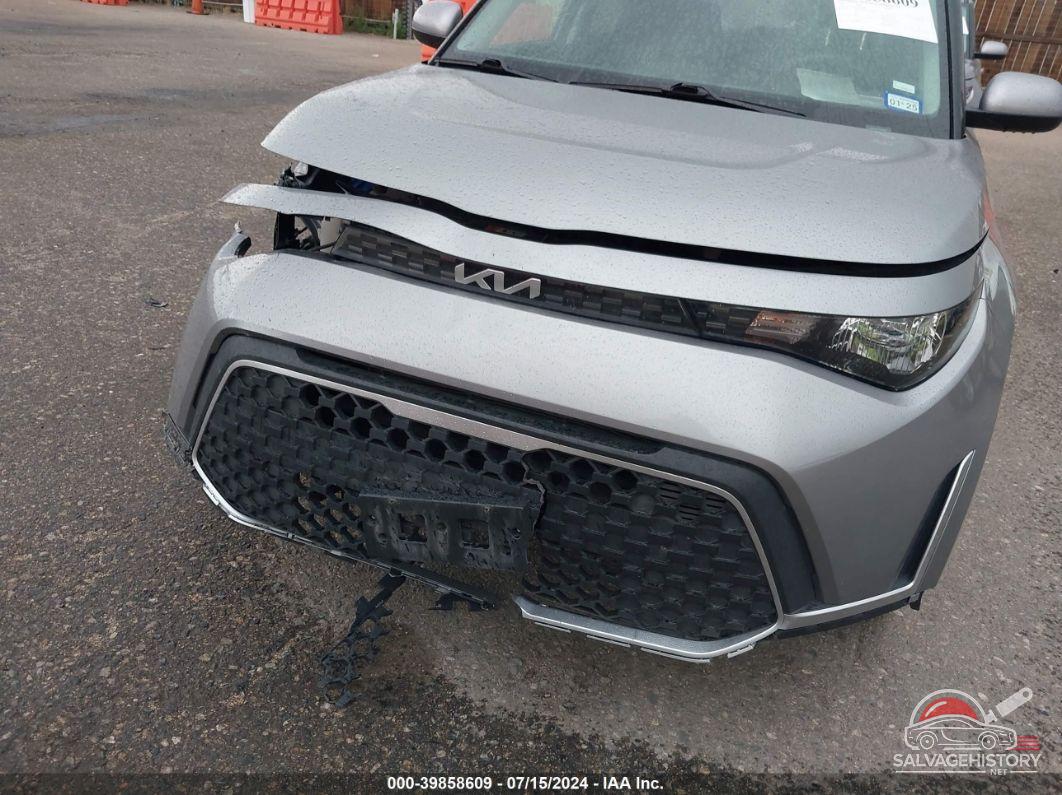 KNDJ23AU4P7869395 2023 KIA SOUL photo no. 6