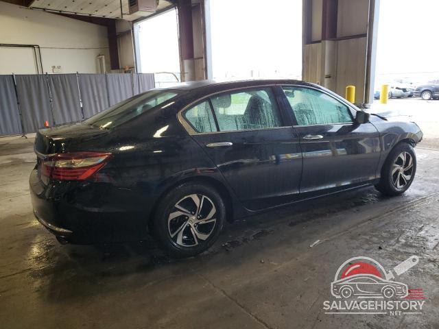 1HGCR2F38HA167603 2017 HONDA ACCORD photo no. 3