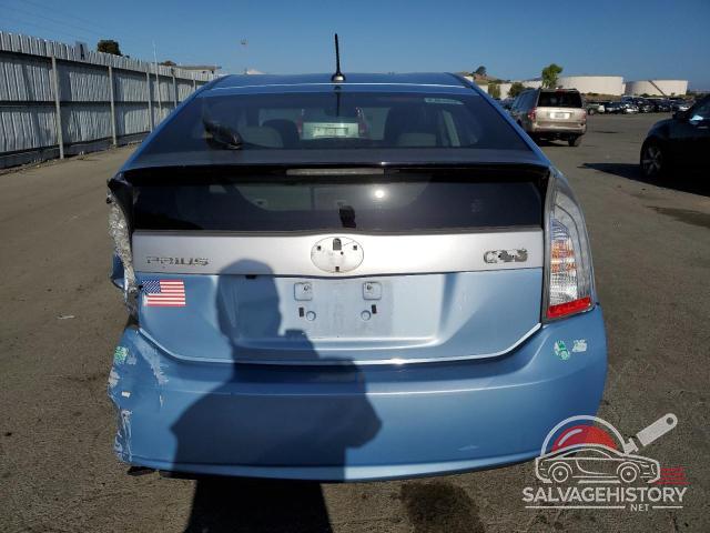 JTDKN3DP7D3030765 2013 TOYOTA PRIUS photo no. 6