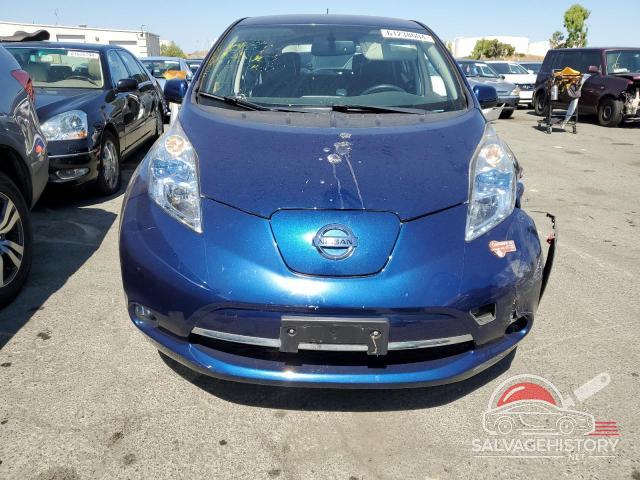 1N4BZ0CP8HC305415 2017 NISSAN LEAF photo no. 5