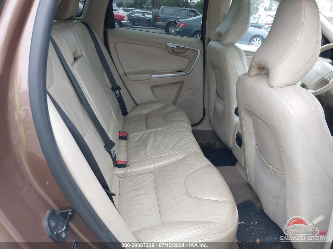 YV4992DZ6A2029538 2010 VOLVO XC60 photo no. 8