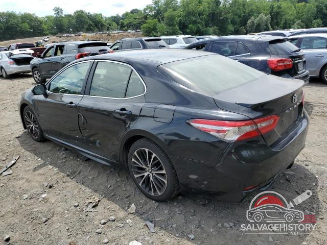 JTNB11HK4J3041583 2018 TOYOTA CAMRY photo no. 2