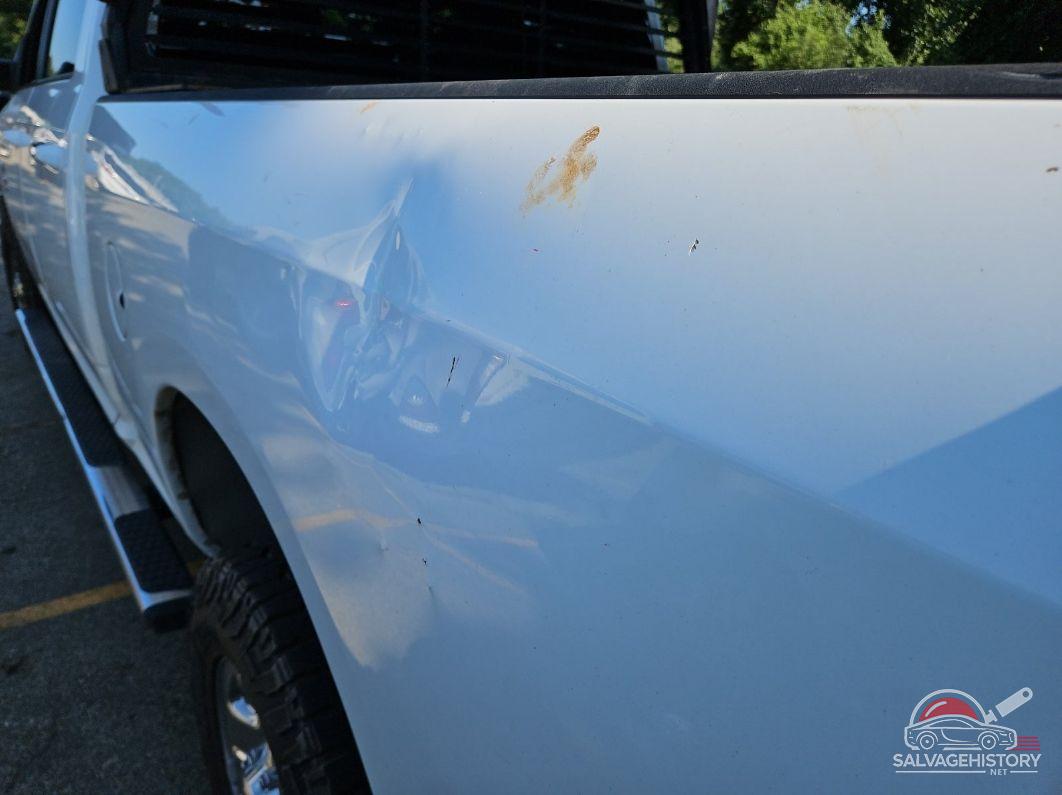 3C6UR5DL2JG356396 2018 RAM 2500 photo no. 8