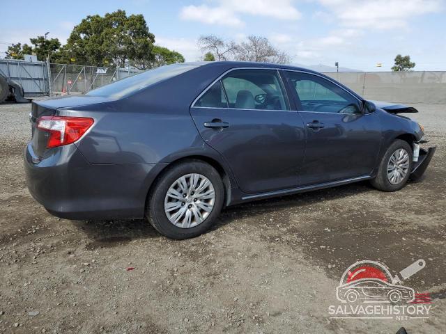 4T1BF1FK5CU580537 2012 TOYOTA CAMRY photo no. 3