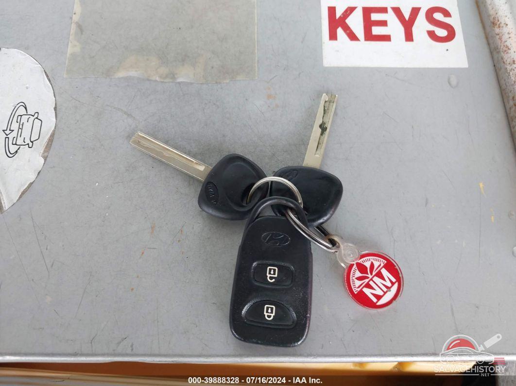 KMHCT4AE6GU951226 2016 HYUNDAI ACCENT photo no. 11