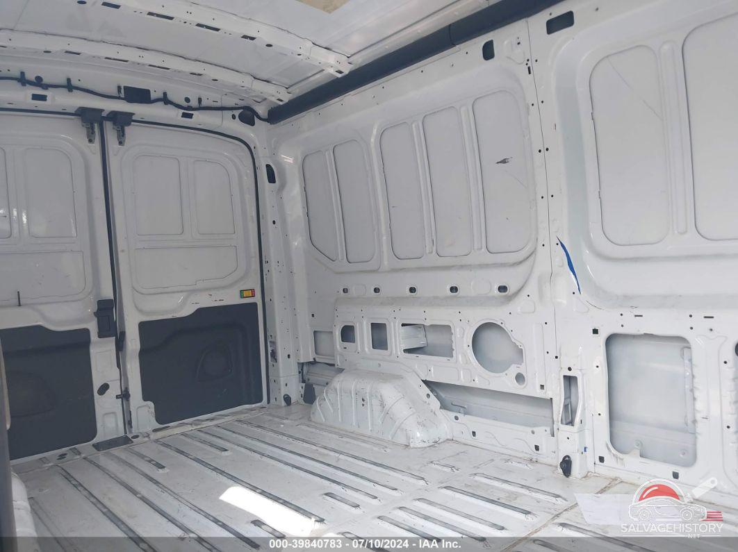 1FTBR2C80PKA64260 2023 FORD TRANSIT-250 photo no. 8