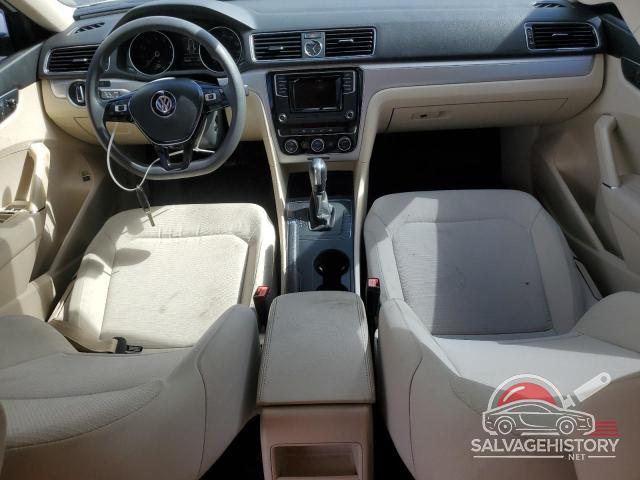 1VWAT7A32HC032968 2017 VOLKSWAGEN PASSAT photo no. 8