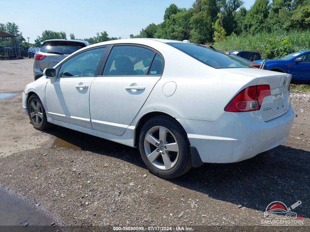 1HGFA16828L014942 2008 HONDA CIVIC photo no. 3