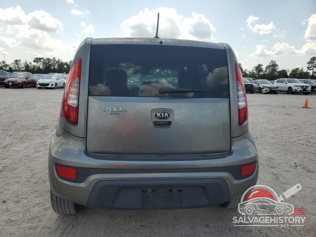 KNDJT2A56D7612296 2013 KIA SOUL photo no. 6