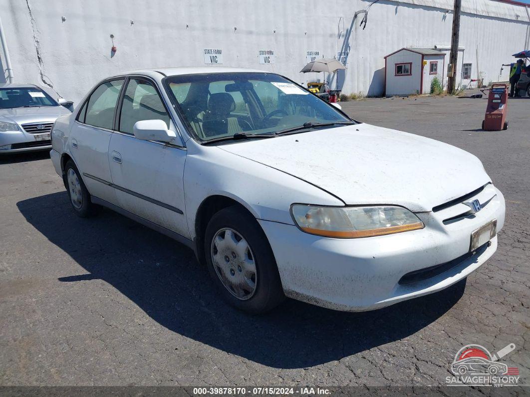 1HGCG5646WA135908 1998 HONDA ACCORD photo no. 16