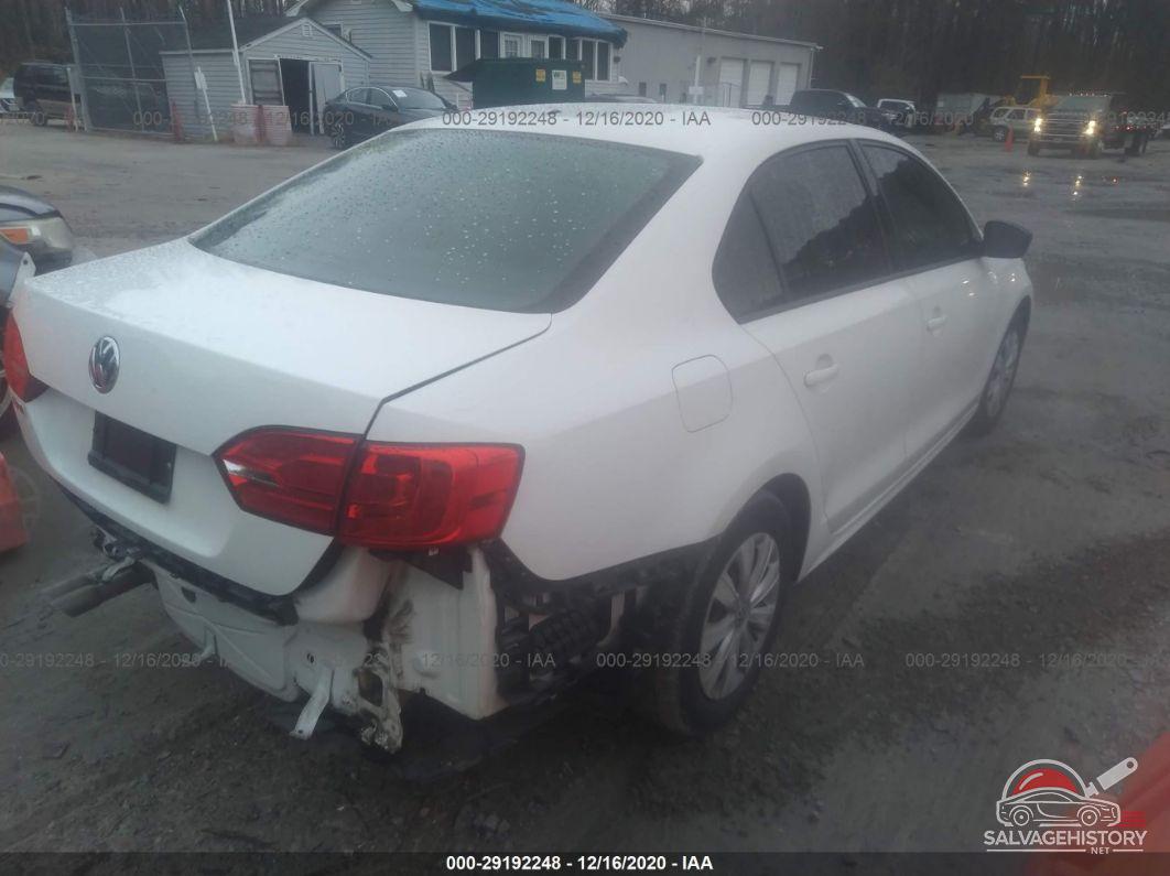 3VW2K7AJ3EM376048 2014 VOLKSWAGEN JETTA SEDAN photo no. 4