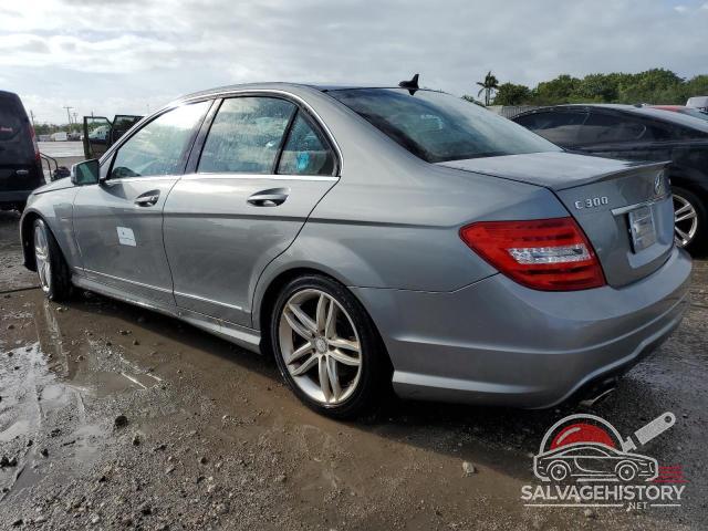 WDDGF8AB4EA939364 2014 MERCEDES-BENZ C-CLASS photo no. 2